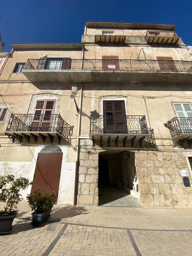 Cortile Umberto Apartamento Racalmuto Exterior foto